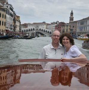 Meet your Posher, Laura